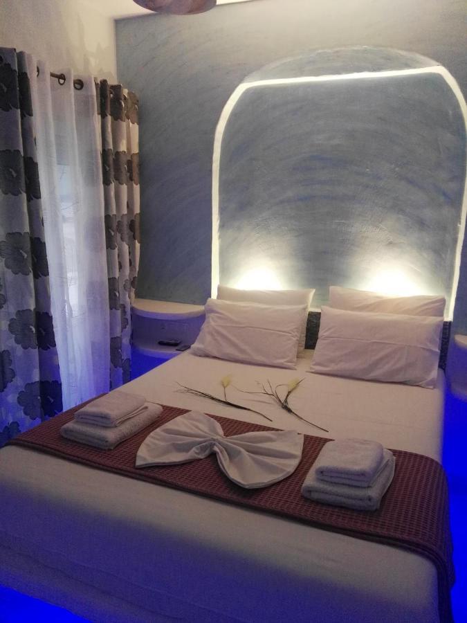 Moments Rooms Adamantas  Exterior photo