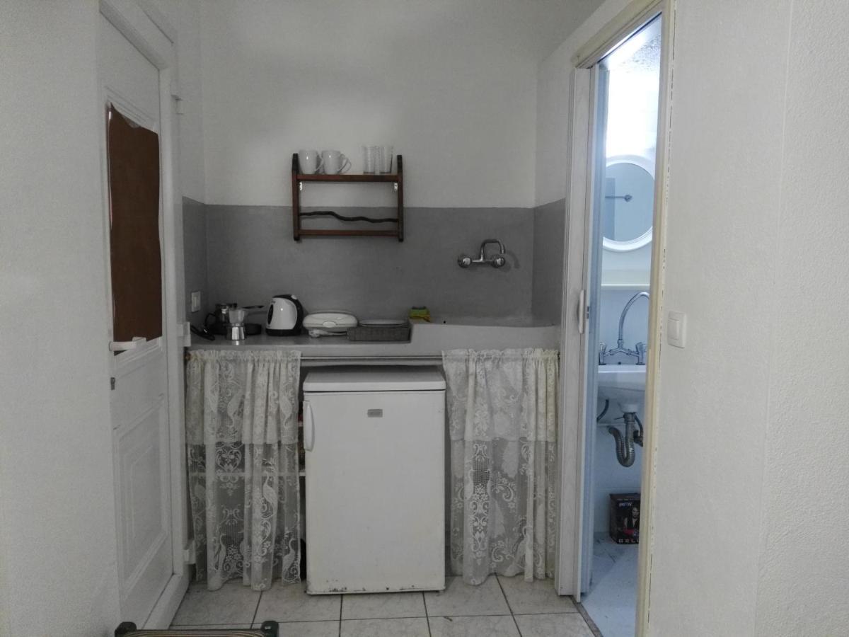 Moments Rooms Adamantas  Exterior photo